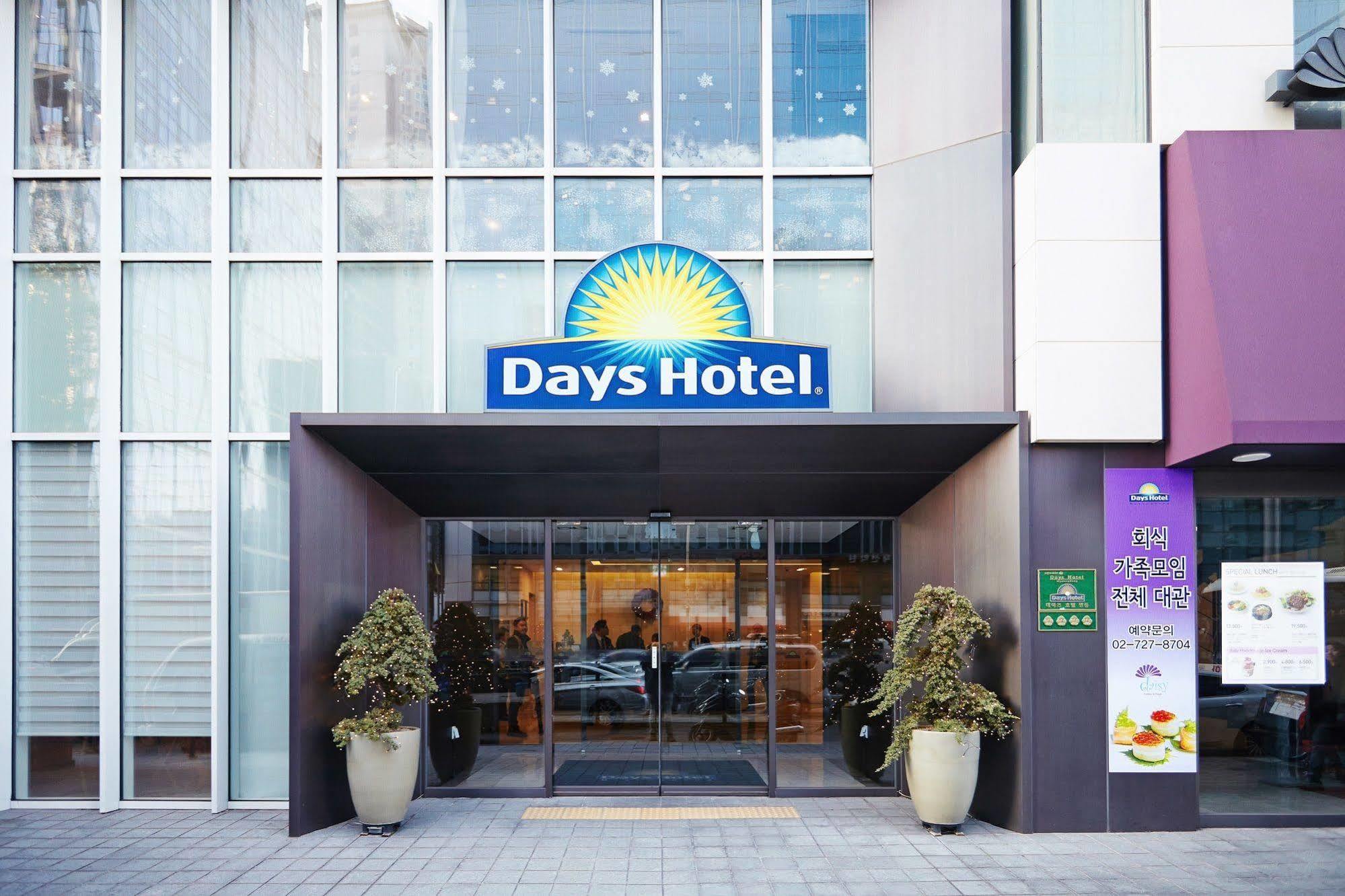 Days Hotel By Wyndham Seoul Myeongdong Exterior photo